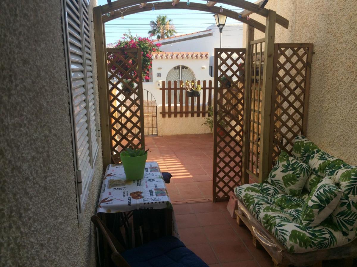 Villa Delgado La Marina de la Torre Kültér fotó